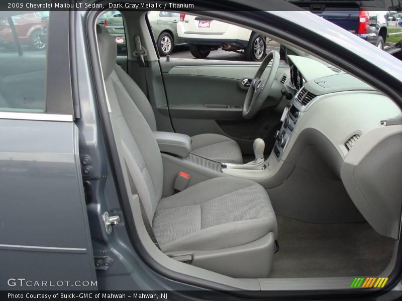 Dark Gray Metallic / Titanium 2009 Chevrolet Malibu LT Sedan