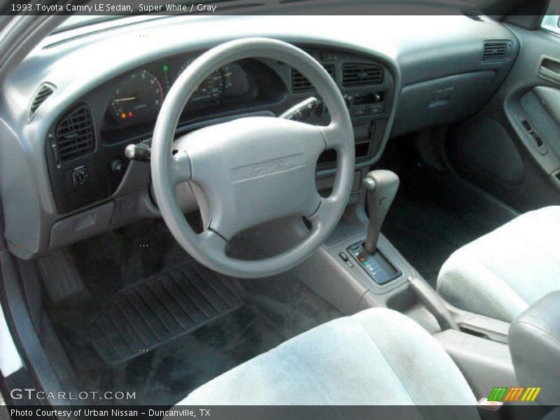 Super White / Gray 1993 Toyota Camry LE Sedan