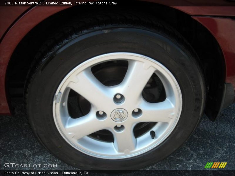 Inferno Red / Stone Gray 2003 Nissan Sentra 2.5 Limited Edition