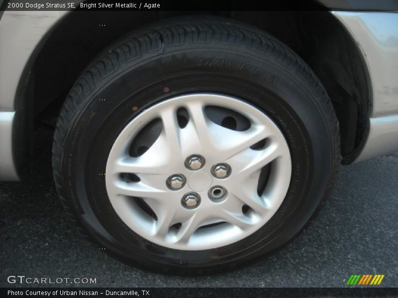 Bright Silver Metallic / Agate 2000 Dodge Stratus SE