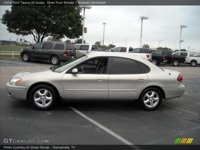 Silver Frost Metallic / Medium Parchment 2004 Ford Taurus SE Sedan