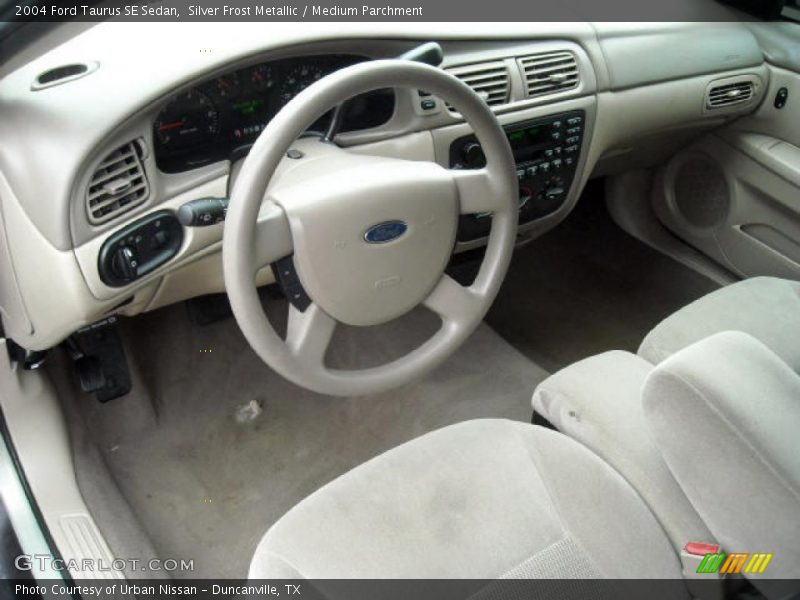 Silver Frost Metallic / Medium Parchment 2004 Ford Taurus SE Sedan
