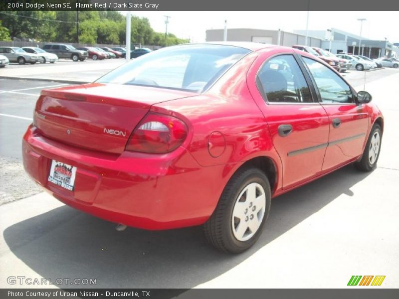Flame Red / Dark Slate Gray 2004 Dodge Neon SE