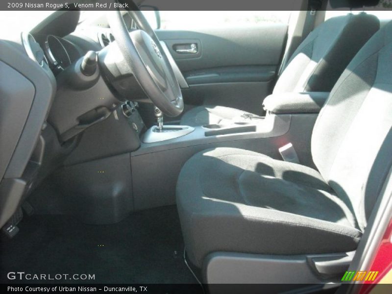 Venom Red / Black 2009 Nissan Rogue S