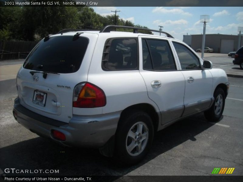 Nordic White / Gray 2001 Hyundai Santa Fe GLS V6