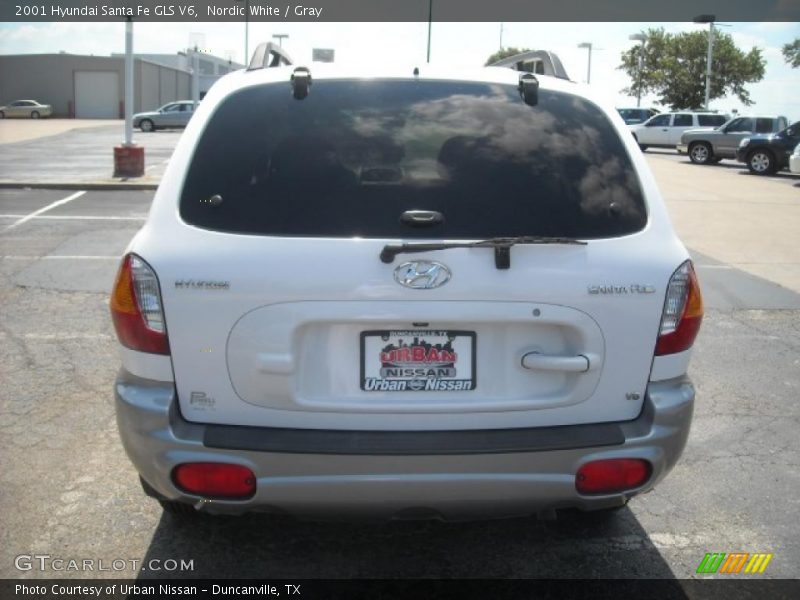 Nordic White / Gray 2001 Hyundai Santa Fe GLS V6
