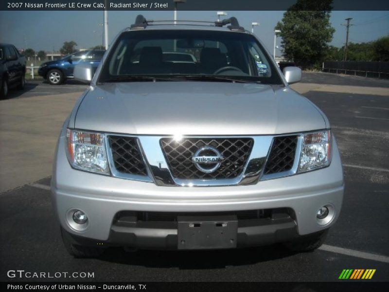 Radiant Silver / Steel 2007 Nissan Frontier LE Crew Cab