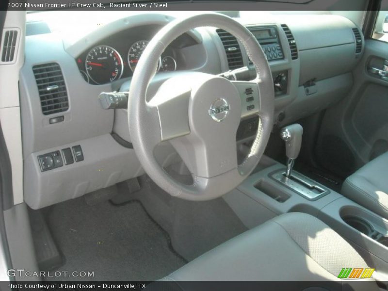 Radiant Silver / Steel 2007 Nissan Frontier LE Crew Cab