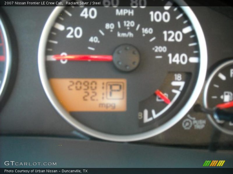 Radiant Silver / Steel 2007 Nissan Frontier LE Crew Cab