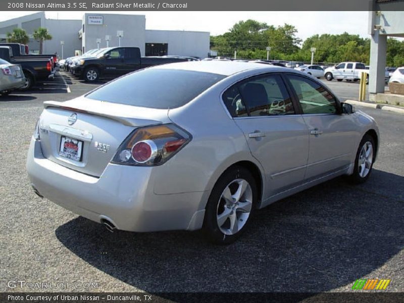 Radiant Silver Metallic / Charcoal 2008 Nissan Altima 3.5 SE