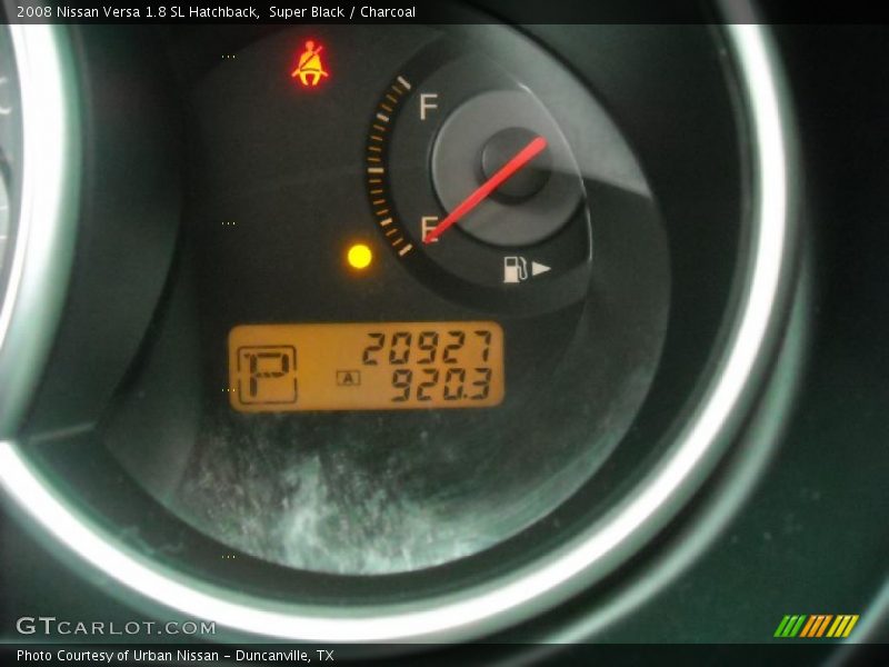 Super Black / Charcoal 2008 Nissan Versa 1.8 SL Hatchback