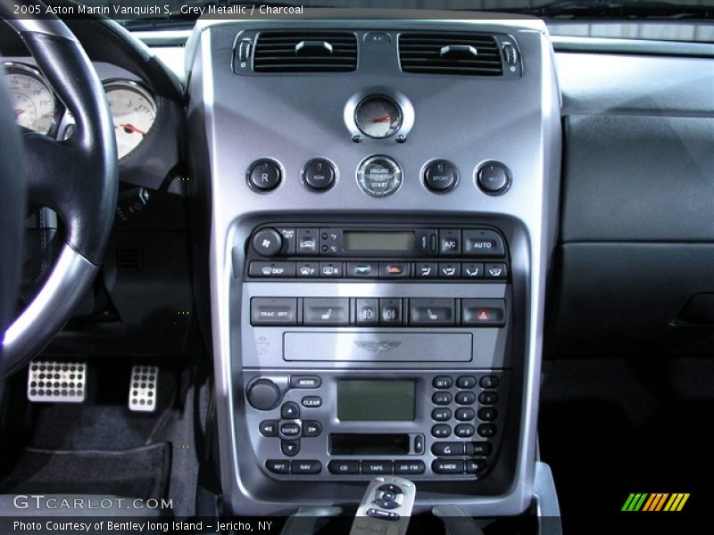 Grey Metallic / Charcoal 2005 Aston Martin Vanquish S