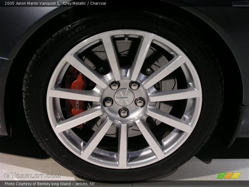 Grey Metallic / Charcoal 2005 Aston Martin Vanquish S
