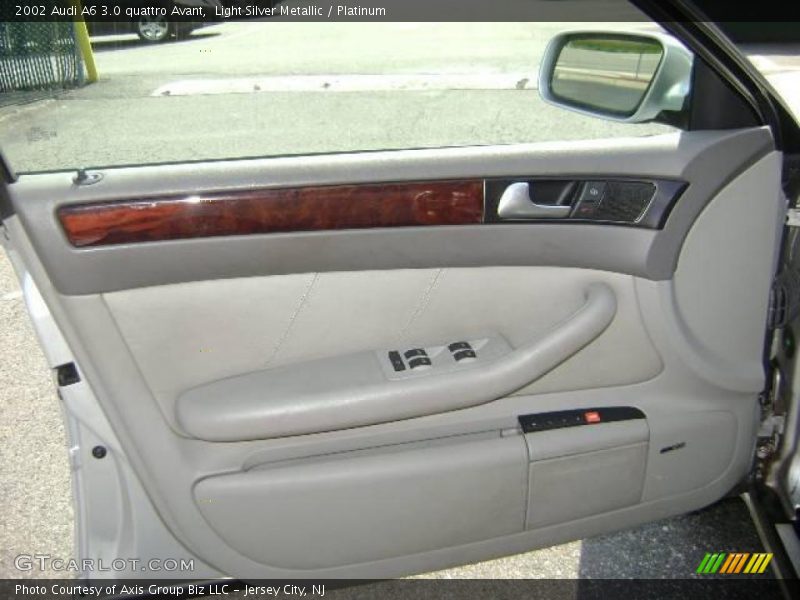 Light Silver Metallic / Platinum 2002 Audi A6 3.0 quattro Avant