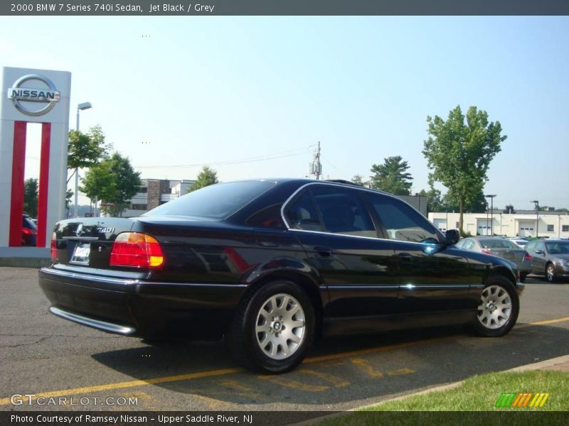 Jet Black / Grey 2000 BMW 7 Series 740i Sedan