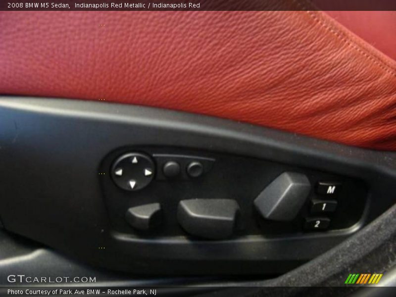 Indianapolis Red Metallic / Indianapolis Red 2008 BMW M5 Sedan