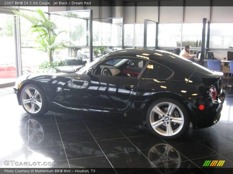 Jet Black / Dream Red 2007 BMW Z4 3.0si Coupe