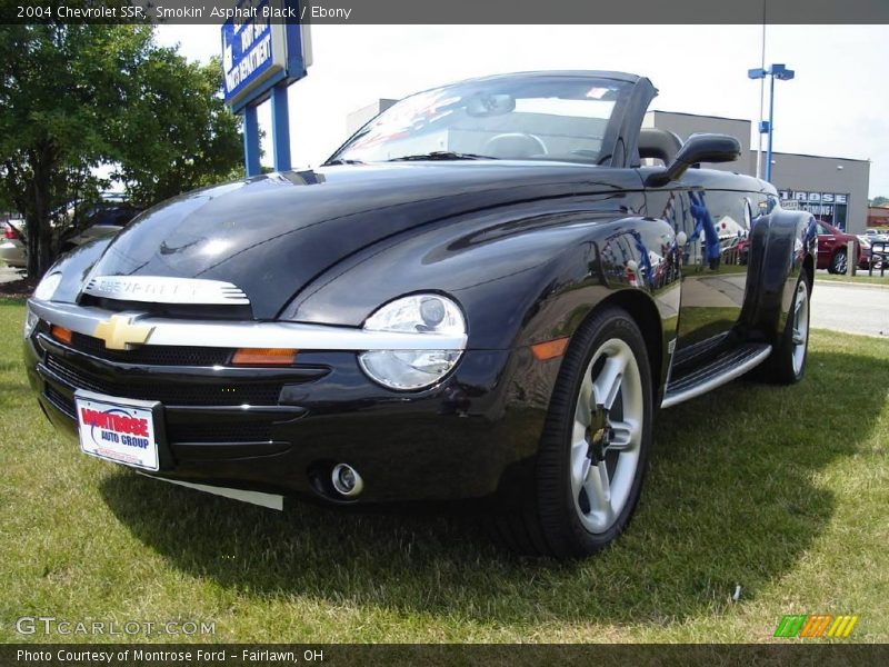 Smokin' Asphalt Black / Ebony 2004 Chevrolet SSR
