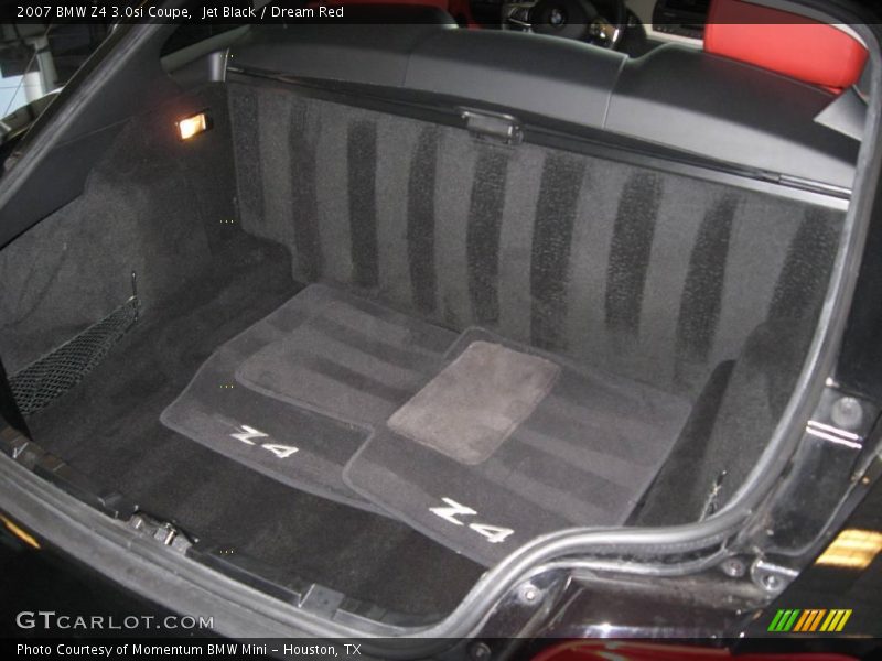 Jet Black / Dream Red 2007 BMW Z4 3.0si Coupe
