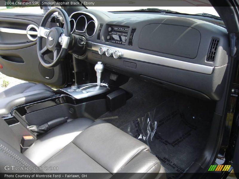 Smokin' Asphalt Black / Ebony 2004 Chevrolet SSR