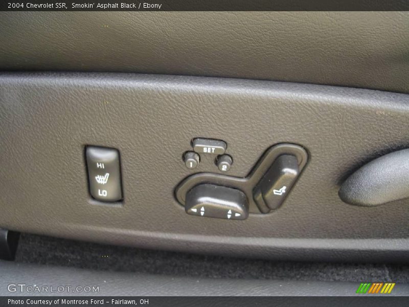 Smokin' Asphalt Black / Ebony 2004 Chevrolet SSR
