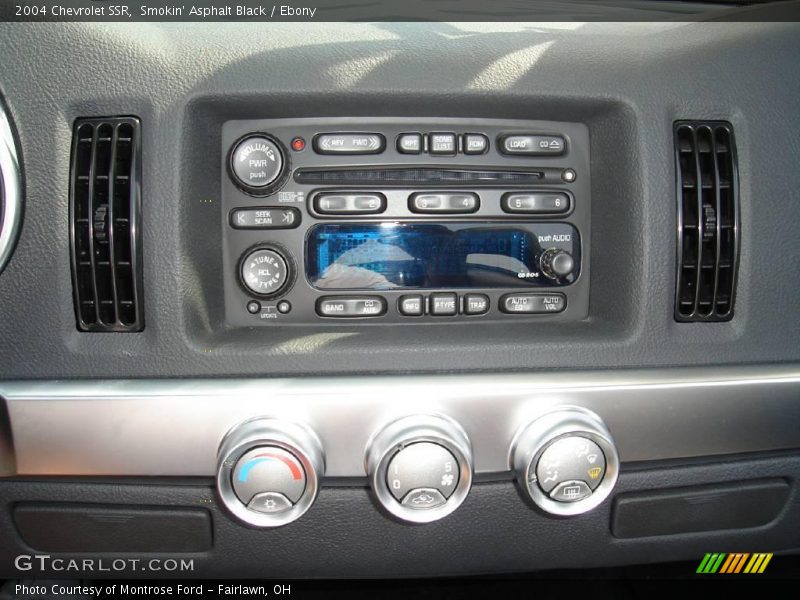 Smokin' Asphalt Black / Ebony 2004 Chevrolet SSR