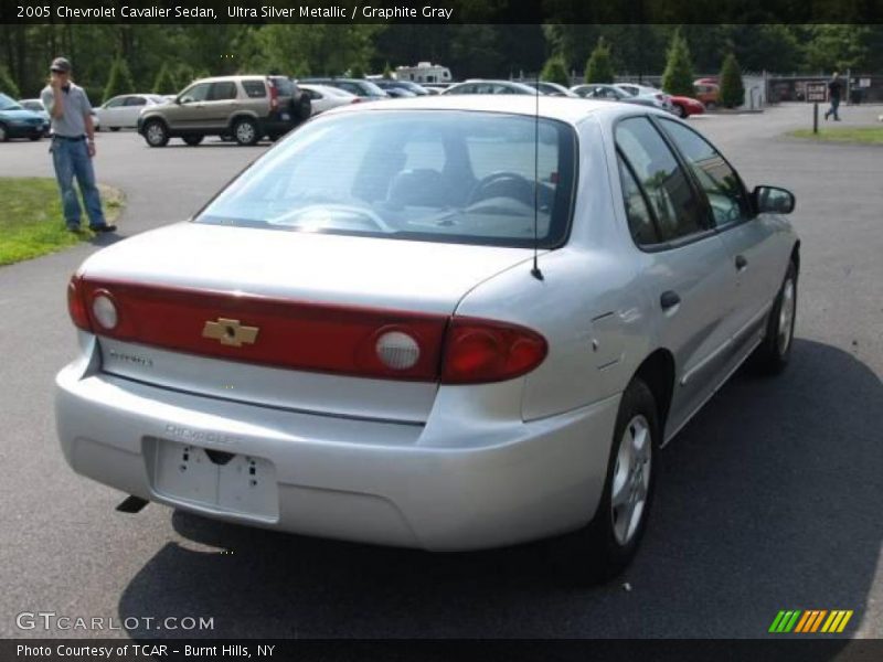 Ultra Silver Metallic / Graphite Gray 2005 Chevrolet Cavalier Sedan