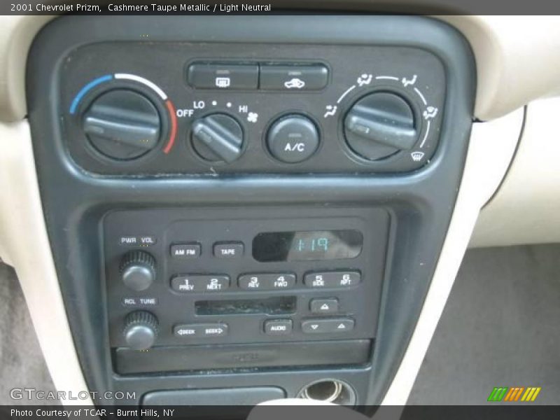 Cashmere Taupe Metallic / Light Neutral 2001 Chevrolet Prizm