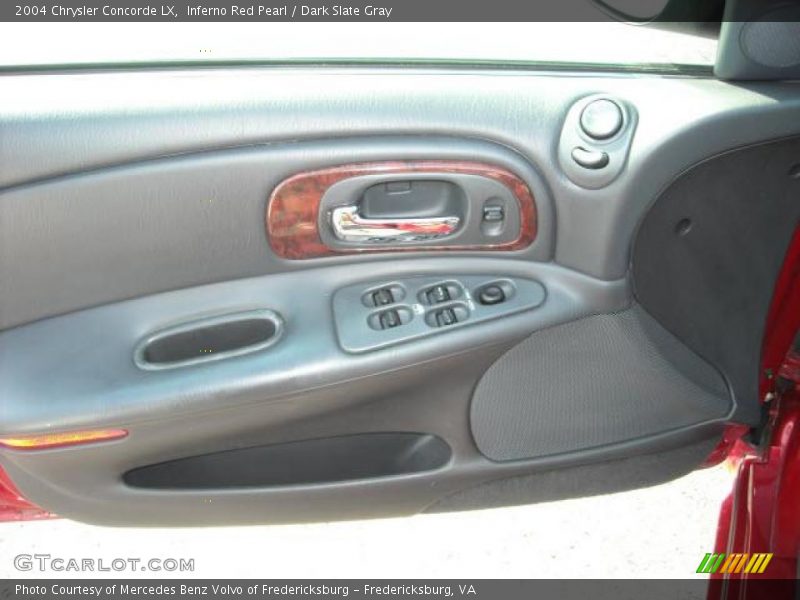 Inferno Red Pearl / Dark Slate Gray 2004 Chrysler Concorde LX