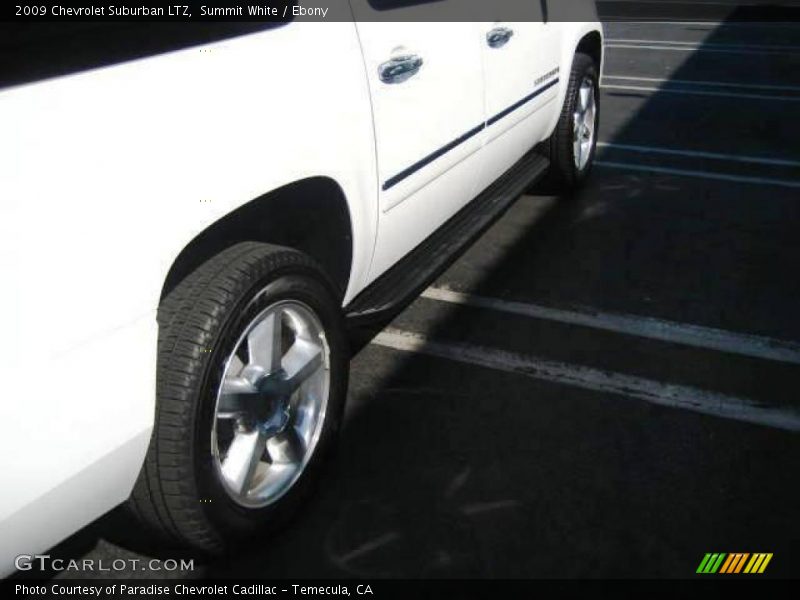 Summit White / Ebony 2009 Chevrolet Suburban LTZ