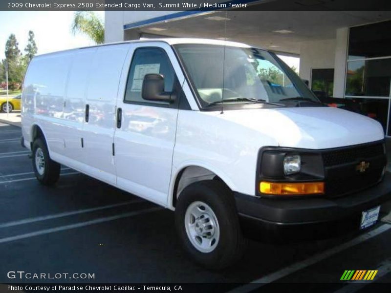 Summit White / Medium Pewter 2009 Chevrolet Express 2500 Extended Cargo Van