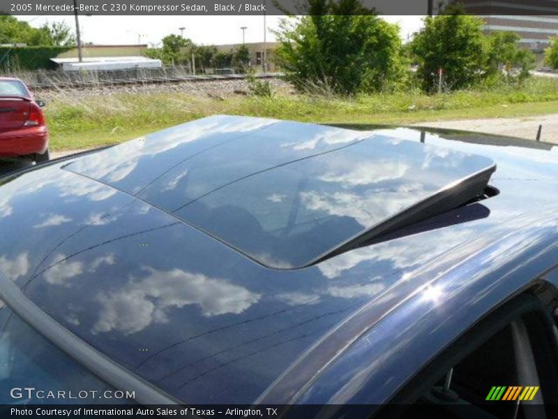 Black / Black 2005 Mercedes-Benz C 230 Kompressor Sedan