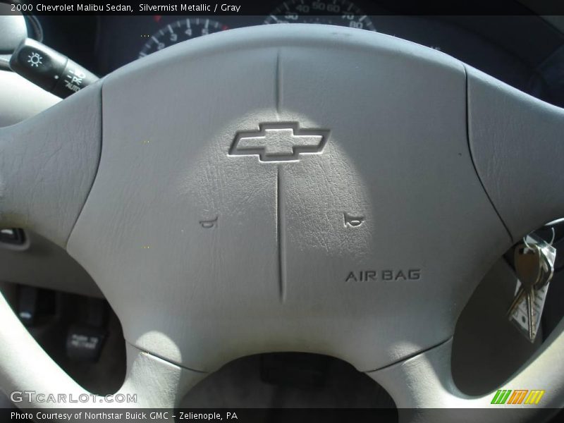 Silvermist Metallic / Gray 2000 Chevrolet Malibu Sedan