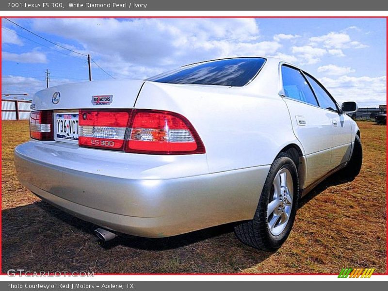 White Diamond Pearl / Ivory 2001 Lexus ES 300