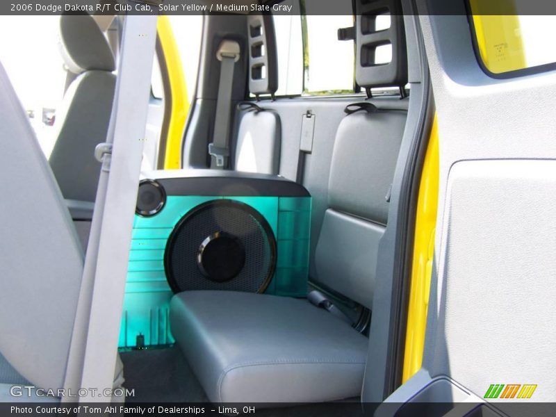 Solar Yellow / Medium Slate Gray 2006 Dodge Dakota R/T Club Cab