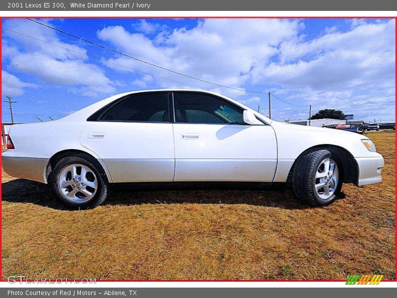 White Diamond Pearl / Ivory 2001 Lexus ES 300