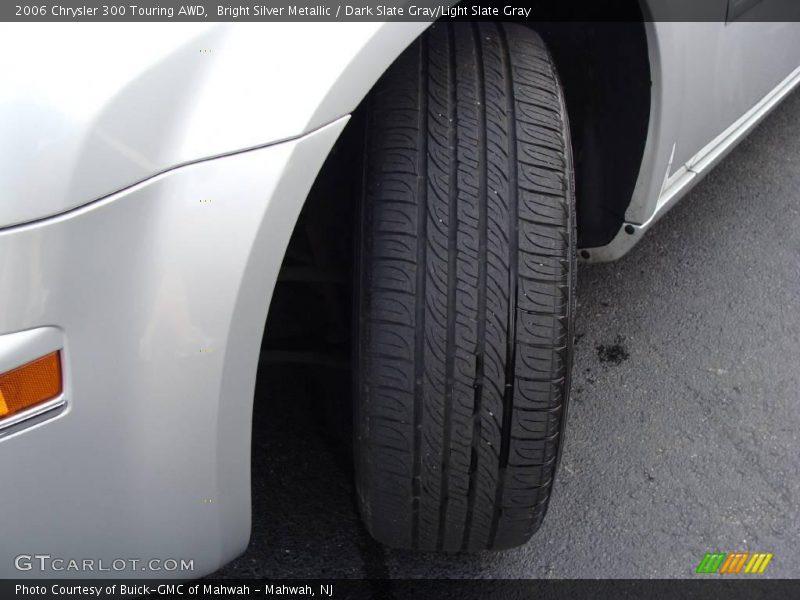Bright Silver Metallic / Dark Slate Gray/Light Slate Gray 2006 Chrysler 300 Touring AWD