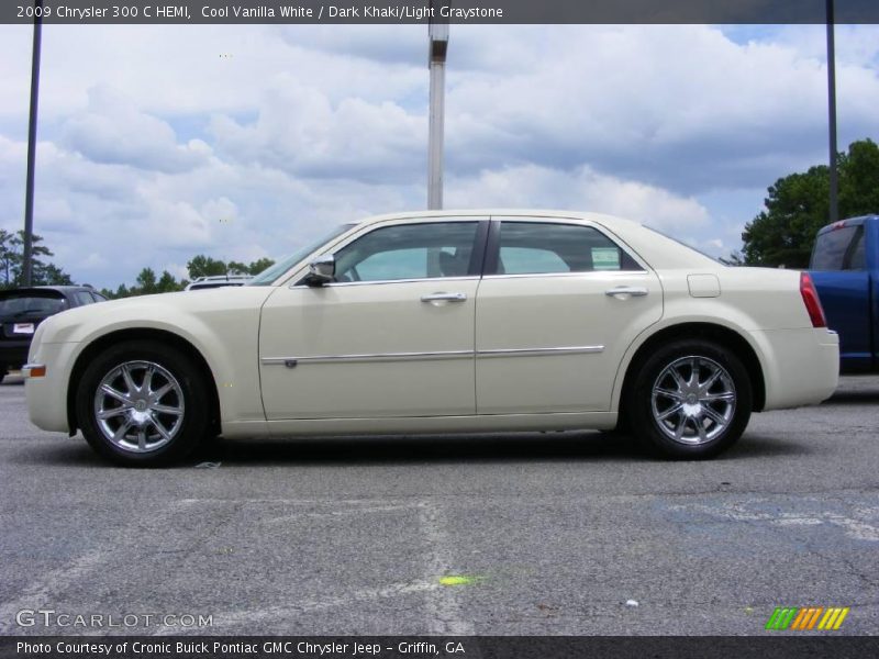 Cool Vanilla White / Dark Khaki/Light Graystone 2009 Chrysler 300 C HEMI