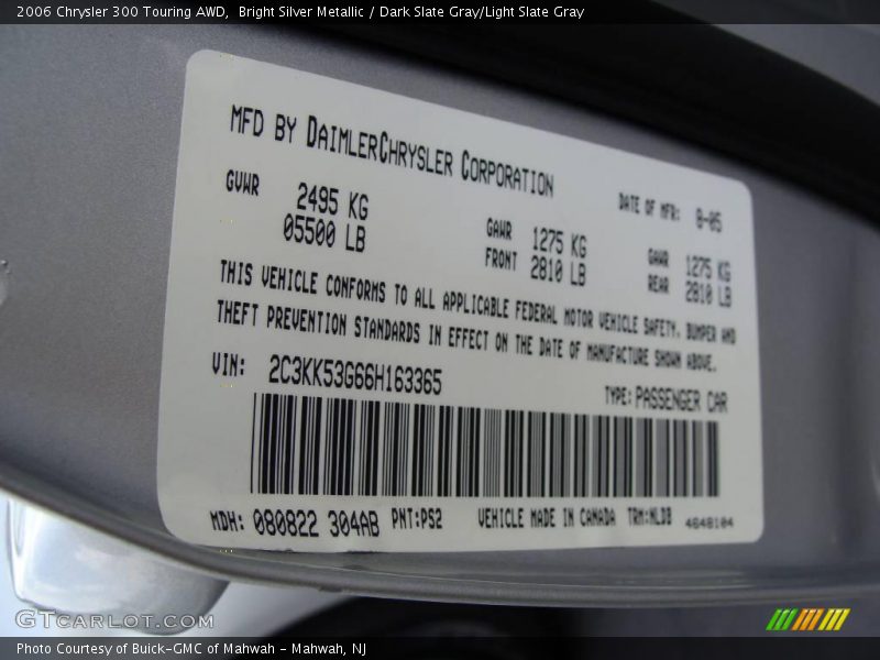 Bright Silver Metallic / Dark Slate Gray/Light Slate Gray 2006 Chrysler 300 Touring AWD