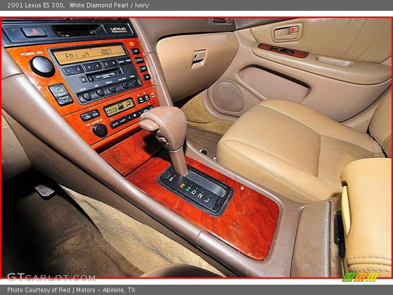 White Diamond Pearl / Ivory 2001 Lexus ES 300