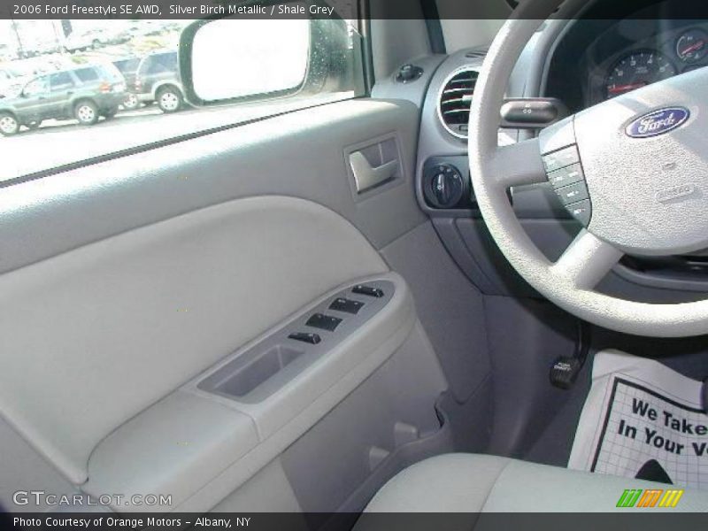 Silver Birch Metallic / Shale Grey 2006 Ford Freestyle SE AWD