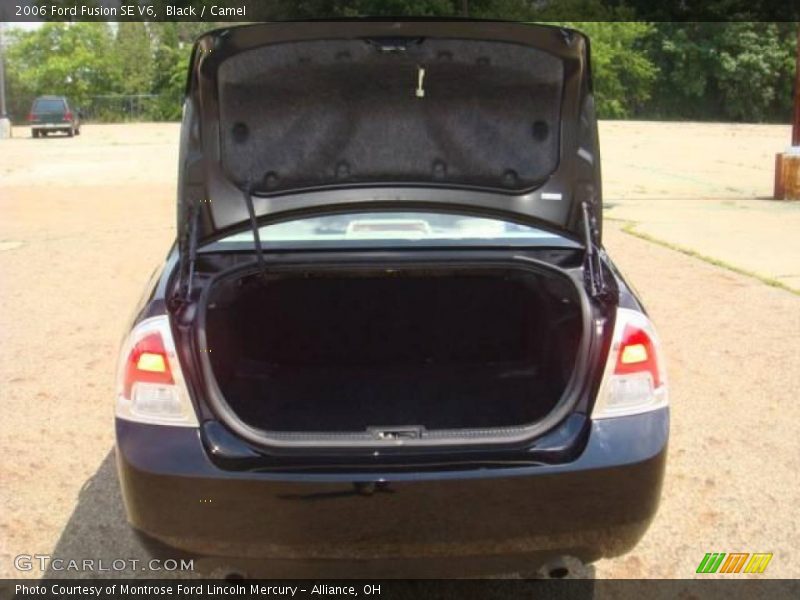 Black / Camel 2006 Ford Fusion SE V6
