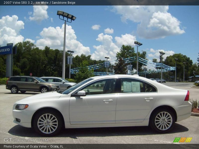 Ice White / Sandstone Beige 2007 Volvo S80 3.2