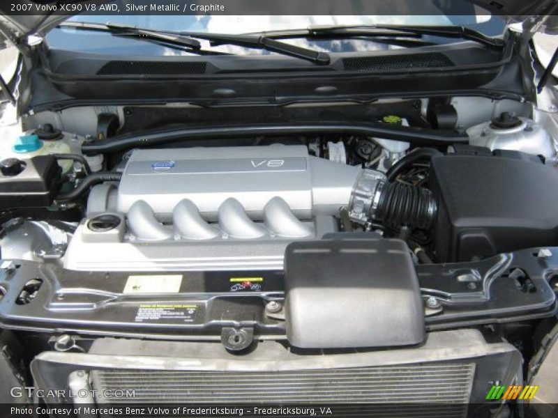 Silver Metallic / Graphite 2007 Volvo XC90 V8 AWD