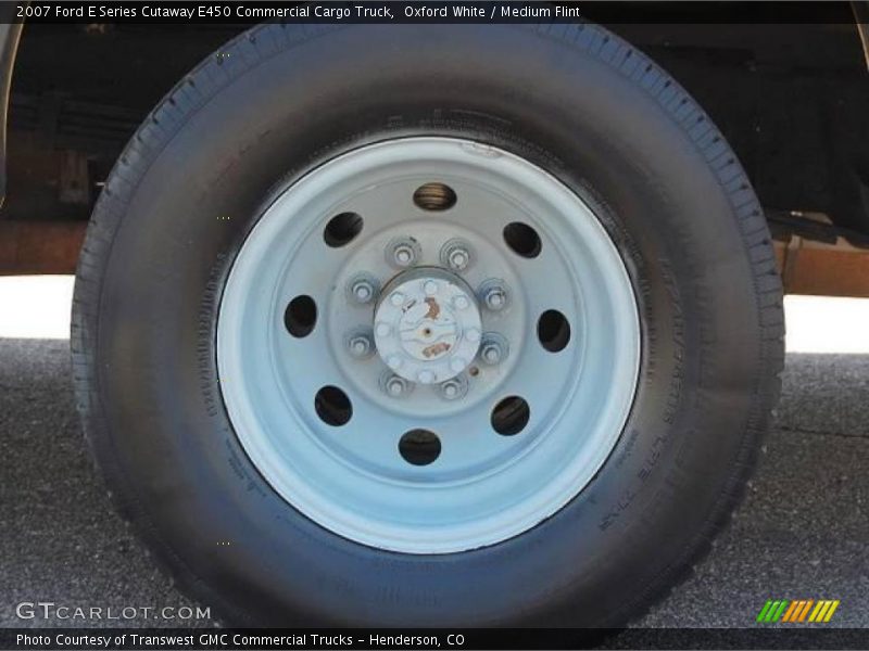 Oxford White / Medium Flint 2007 Ford E Series Cutaway E450 Commercial Cargo Truck
