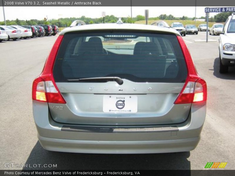 Seashell Metallic / Anthracite Black 2008 Volvo V70 3.2