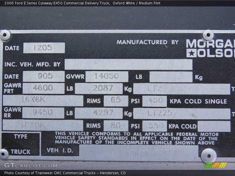 Oxford White / Medium Flint 2006 Ford E Series Cutaway E450 Commercial Delivery Truck