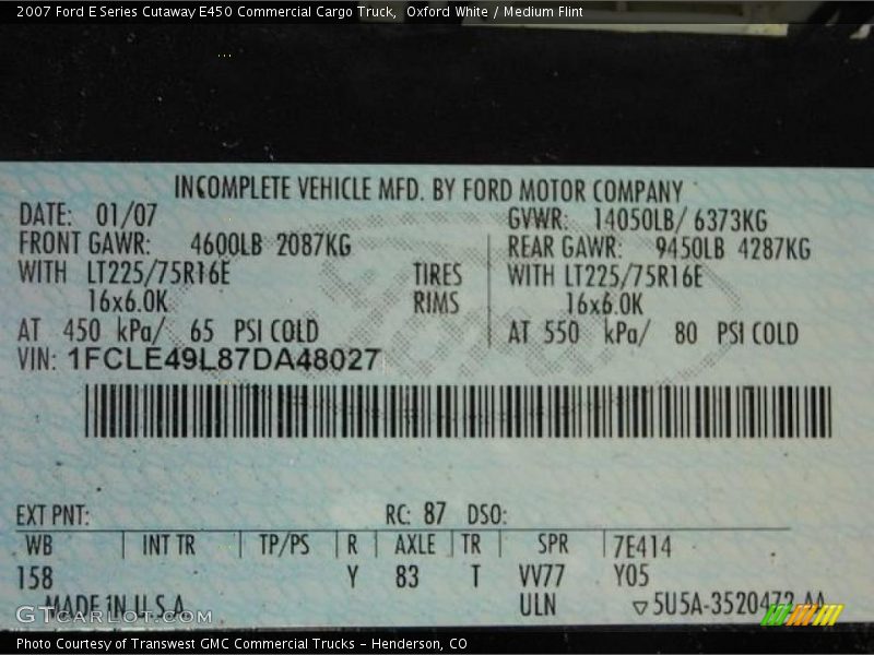 Oxford White / Medium Flint 2007 Ford E Series Cutaway E450 Commercial Cargo Truck