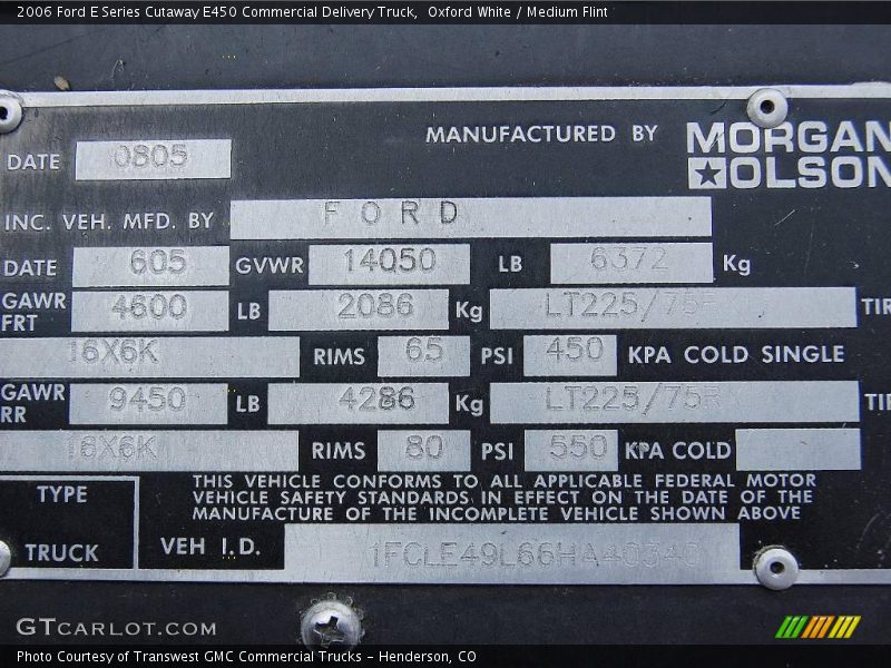 Oxford White / Medium Flint 2006 Ford E Series Cutaway E450 Commercial Delivery Truck