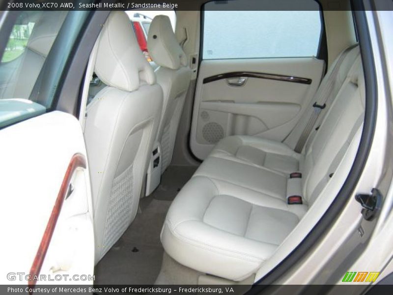 Seashell Metallic / Sandstone Beige 2008 Volvo XC70 AWD